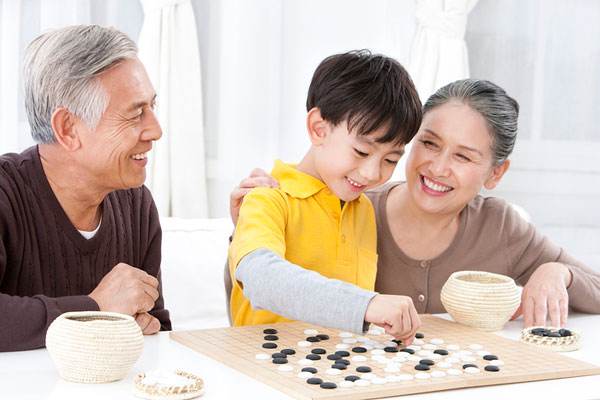 学围棋有助于培养孩子的注意力