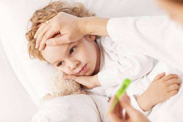 孩子患上抽动症和哪些原因有关?
